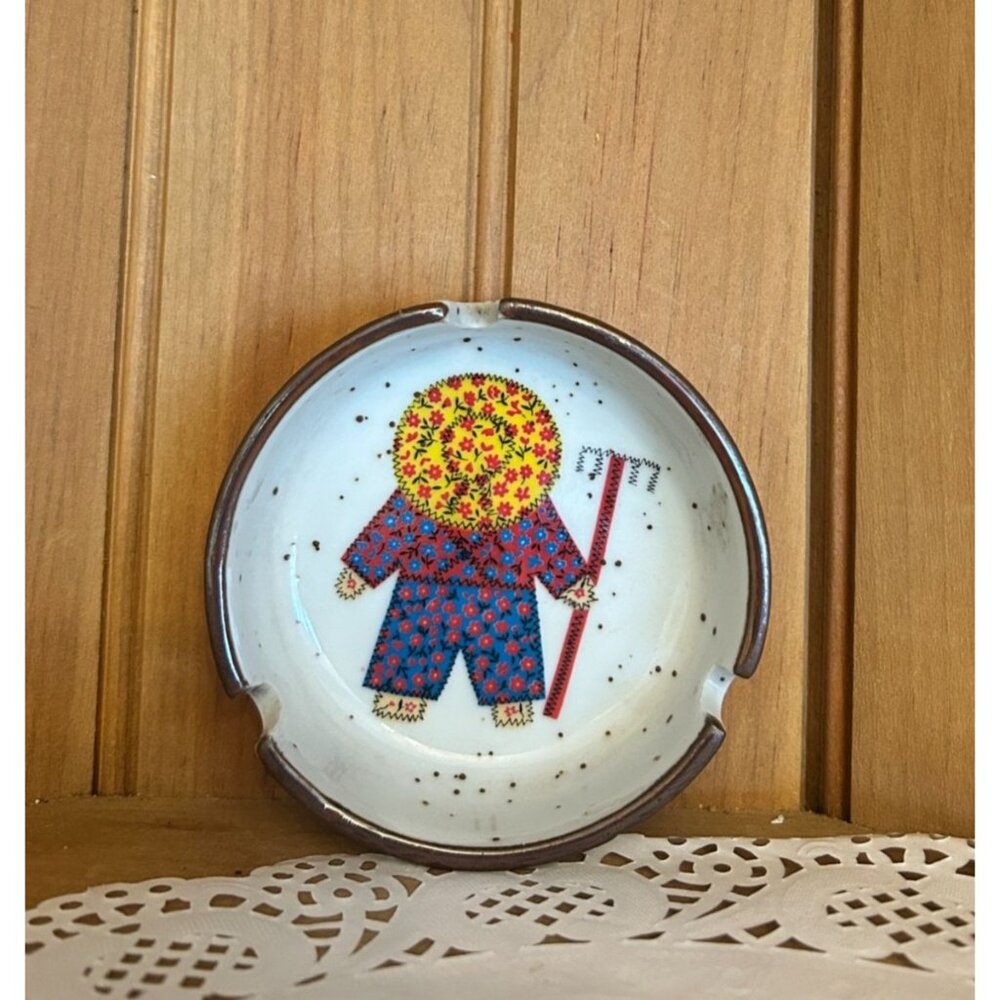 Vintage Ceramic Ashtray Farmer Patchwork Hat Kitschy Trinket Dish Jewelry Holder